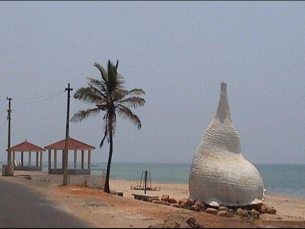 சங்குத்துறை கடற்கரை