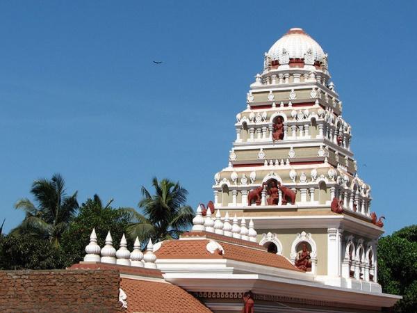 புகழ்பெற்று விளங்கும் கோயில்