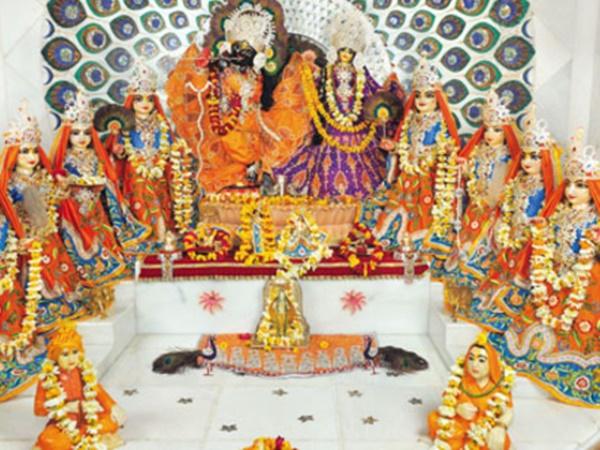 இன்றும் வருகிறார் கிருஷ்ணர்