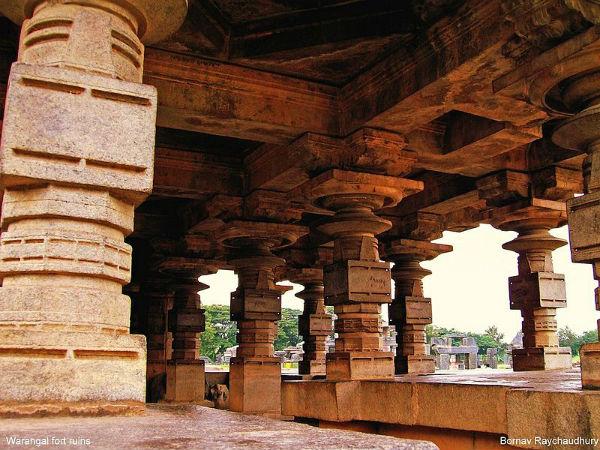 கோட்டையின் நுழைவைப்பற்றிய தகவல்:
