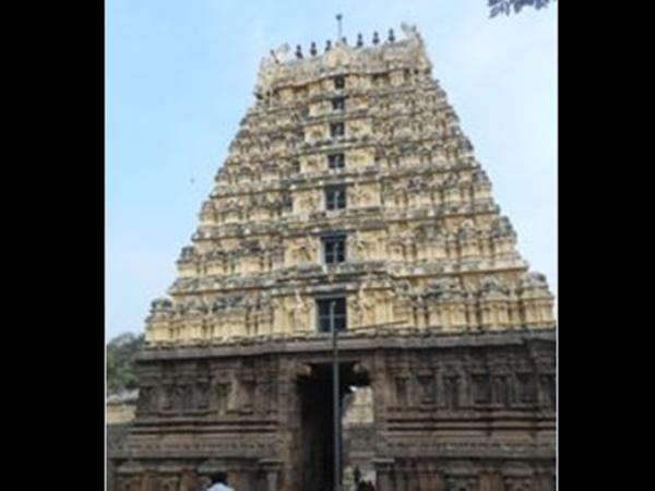 கோட்டை ஜலகண்டேஸ்வரர் கோயில்