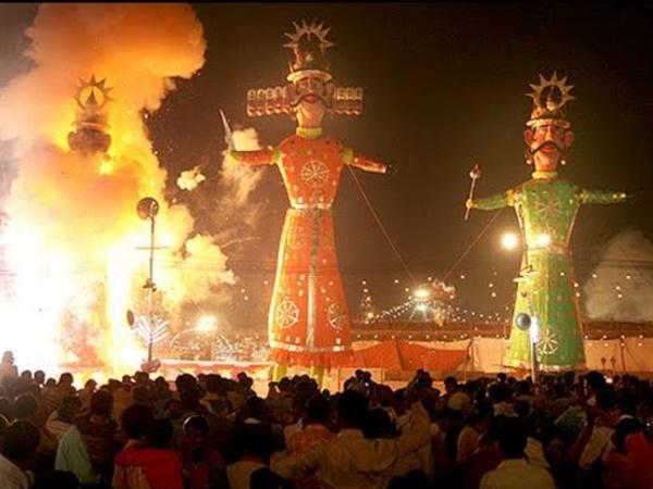 விஜயதசமி கொண்டாட்டம்