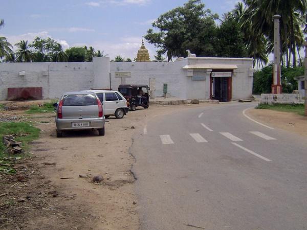 உத்தன வீரபத்ரர் ஆலயம்: