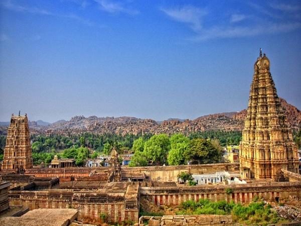 விருபாக்ஷா கோயில்: