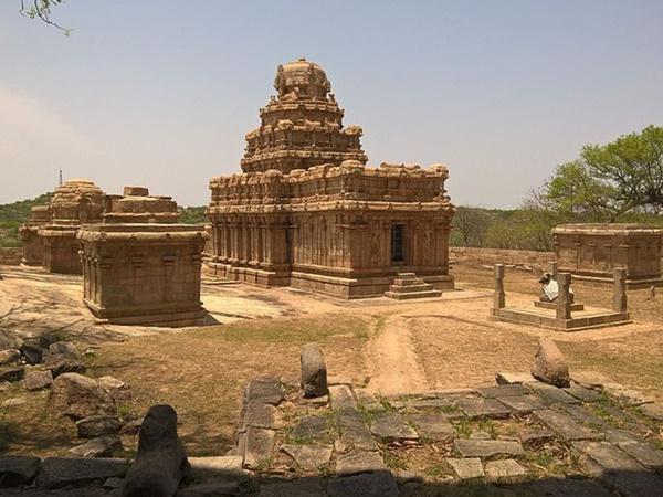 நார்த்தாமலை கோயில்