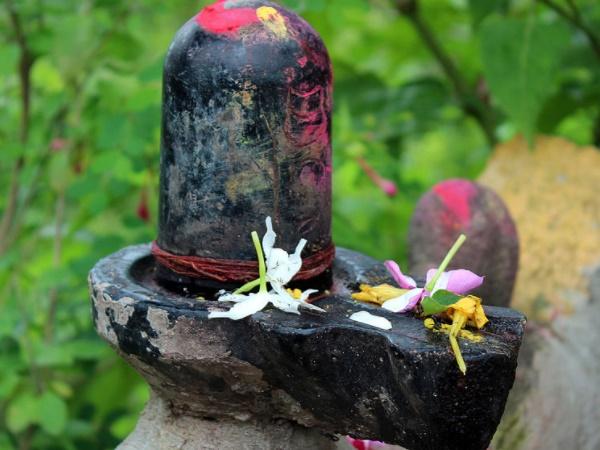 லிங்கத்தில் தோன்றிய வடிவங்கள்