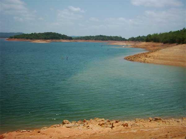ஹொன்னேமர்துவில் கூடாரமுகாம்: