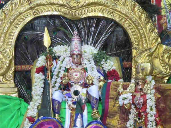 புனித நீராடல்