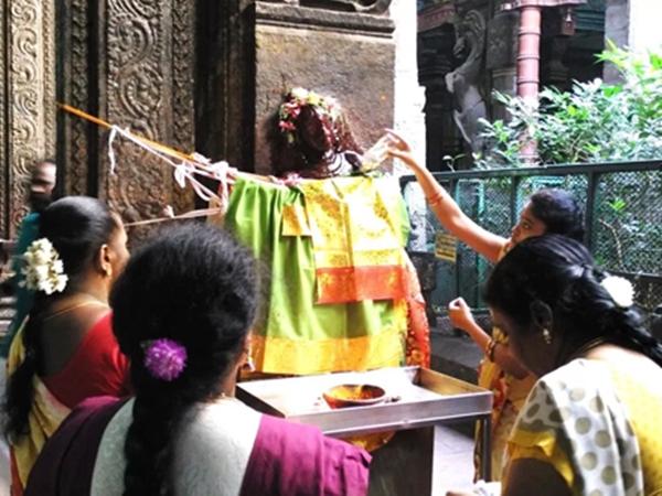 சனி கோயில்