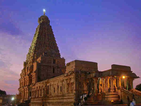 கற்களை எப்படி கொண்டு வந்தனர்