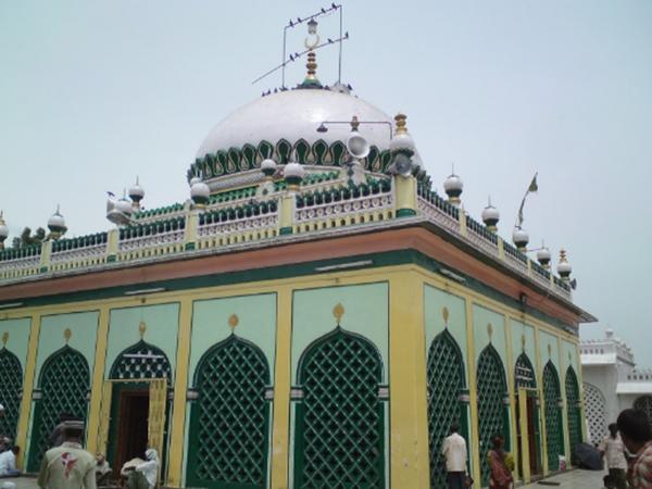 பெரிய தர்க்கா