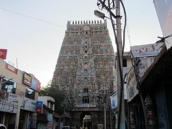கும்பகோணம் சாரங்கபாணி சுவாமி கோயில்