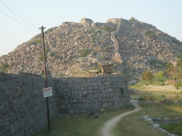 செஞ்சிக்கோட்டை