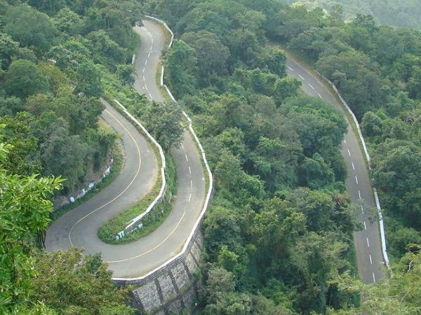 கொண்டை ஊசி வளைவுகள்