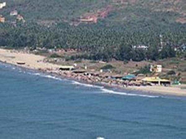 மோஜ்ரிம் பீச்