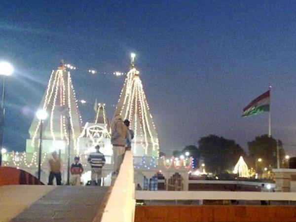 ஸ்தானேஷ்வர் மஹாதேவ்