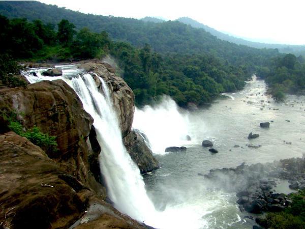 அதிரப்பள்ளி