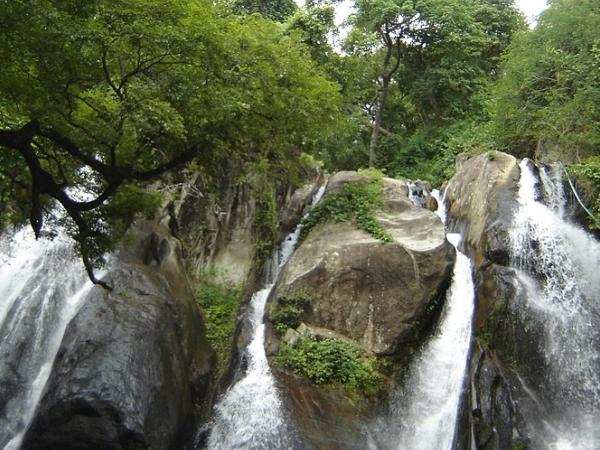 குற்றால அருவிகள்