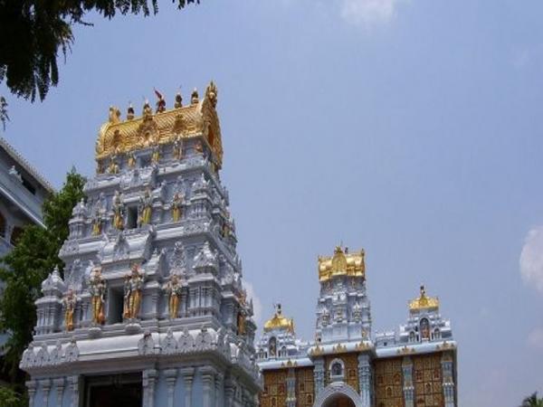 இஸ்கான் கிருஷ்ண பகவான் கோயில்