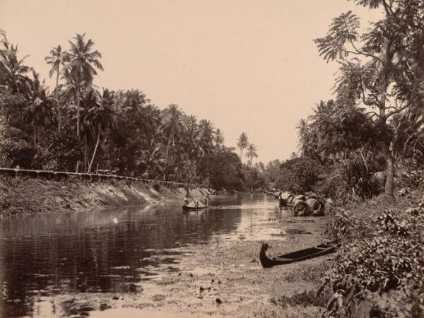 நதிக்கரை