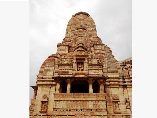 துல்ஜா பவானி கோயில்