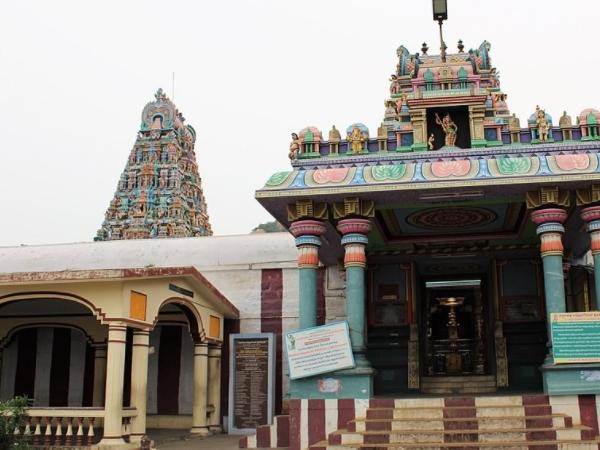 நைனா மலை எப்படிச் செல்வது