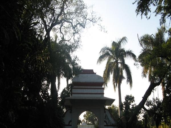 சஹேலியான் கி பாரி
