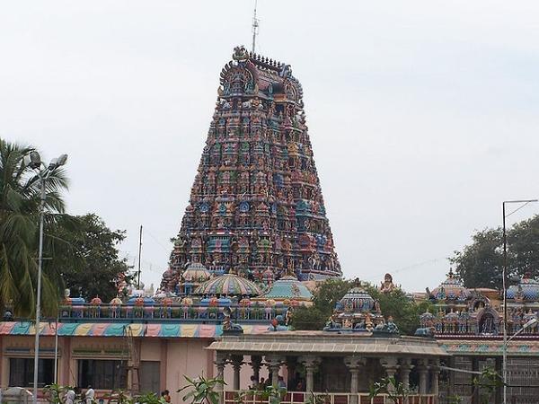 எங்கெல்லாம் இருக்கார் ?
