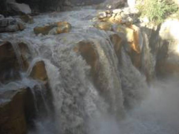 மண்டவா நீர்வீழ்ச்சி