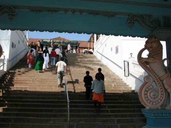 பத்ரா நதிக்கரை