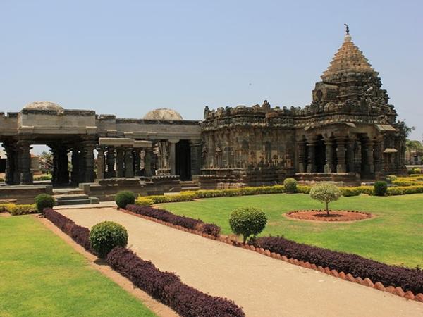 கோவில்களுக்கெல்லாம் ராஜா