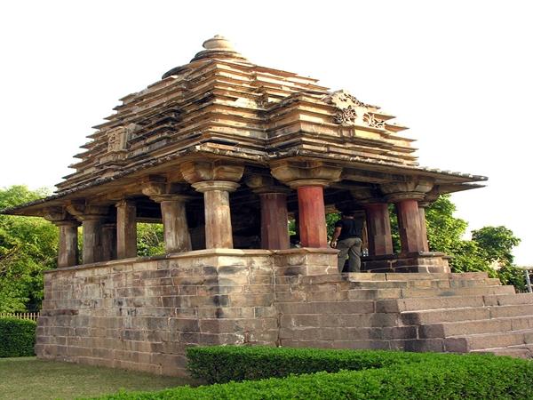 வராஹ கோயில்