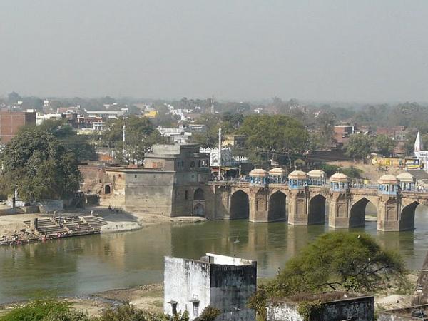 விசித்திர கலையம்சம்