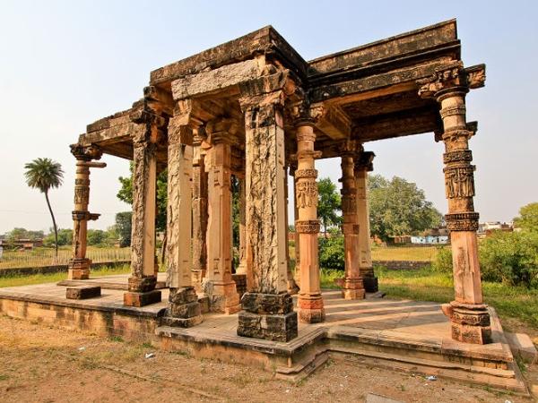 கந்தாய் கோயில்