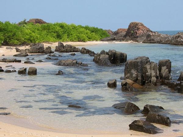 செயிண்ட் மேரி தீவு கடற்கரை
