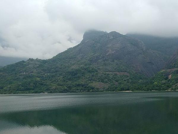 அணைக்கட்டுகள்