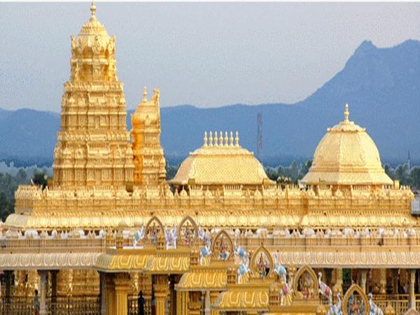 ஸ்ரீ அன்னை நாராயணி