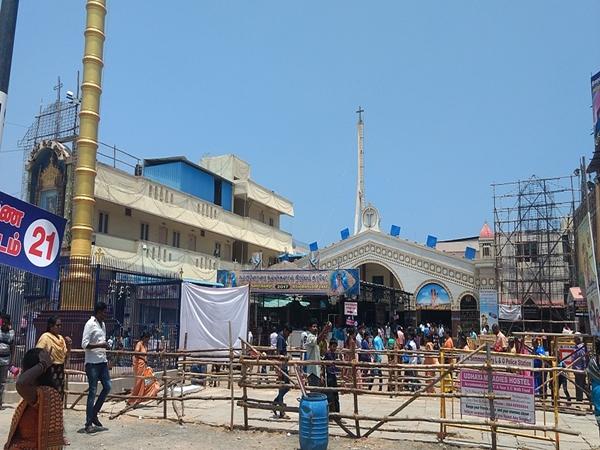 பெசன்ட் நகர் ஆரோக்கிய அன்னைத் திருத்தலம்