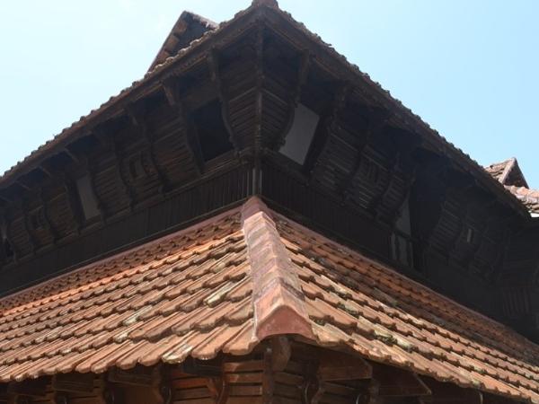 ஓடுகள்