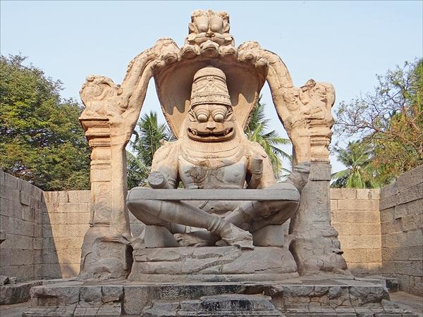 லட்சுமி நரசிம்மர் கோயில்