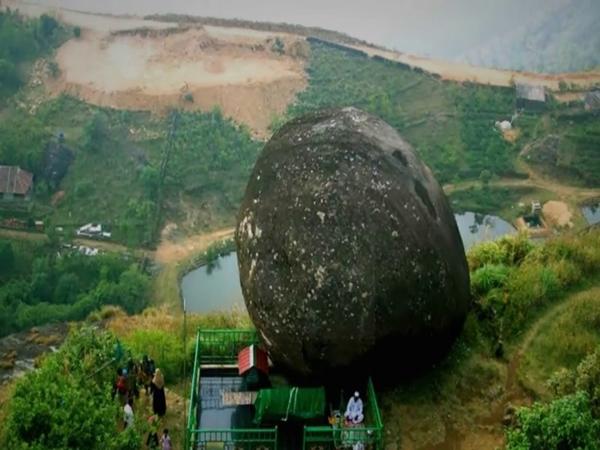 தங்கல் பாறா