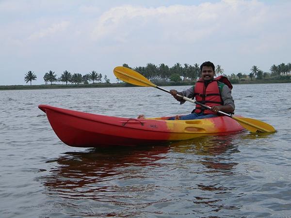 யாகாச்சி அணை