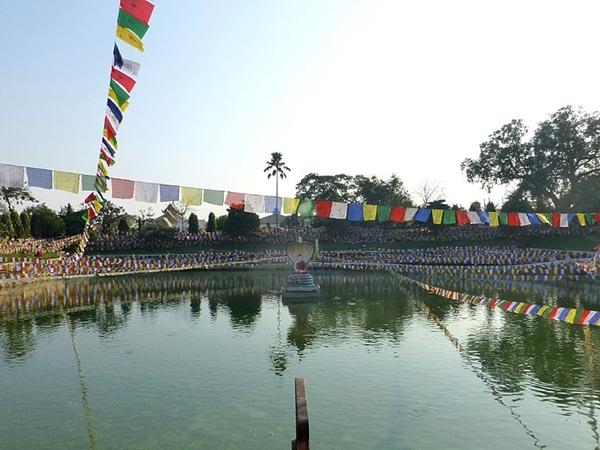 வெந்நீர் ஊற்றுகள்