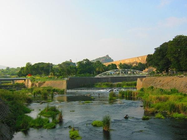 அதிர்ந்தது மைசூர் அரசு...