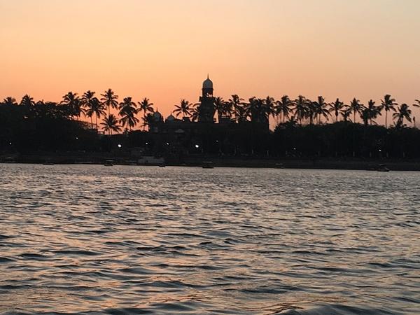 கில்லா அரக் அரண்மனை