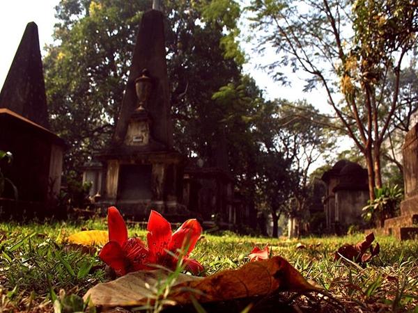 சவுத் பார்க் தெரு கல்லறை, கொல்கத்தா