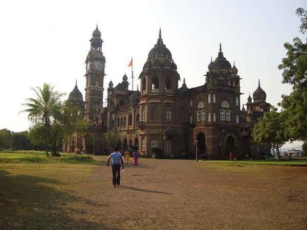 ராஜ் பரி
