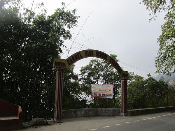 டவ் ஹில், குர்ஸொங்