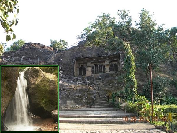 பாண்டவர் குகைகள் மற்றும் நீர்வீழ்ச்சி