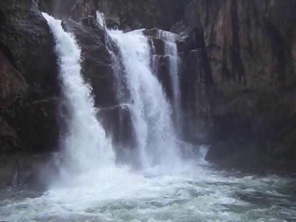 செண்பகதேவி நீர்வீழ்ச்சி